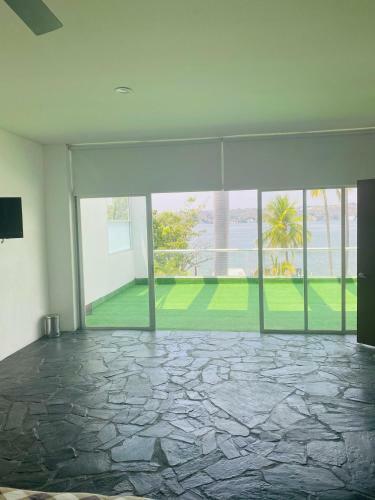Residencia Del Lago Teques