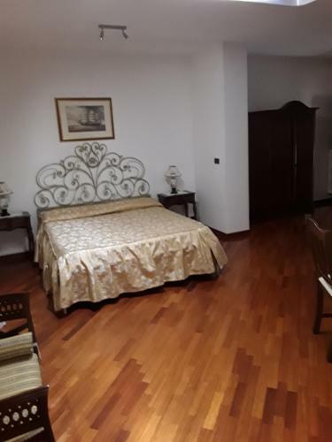 Hotel Tavernola - Locanda Di Campagna