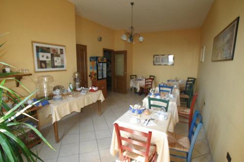 Hotel Tavernola - Locanda Di Campagna