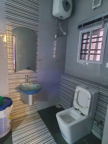 Classy Serviced Ocean View 2 Bedroom Apartment For Shorltet Ikate Lekki
