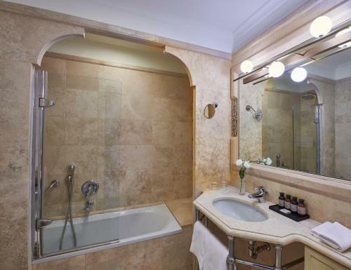 Hotel Fonteverde Tuscan Resort & Spa