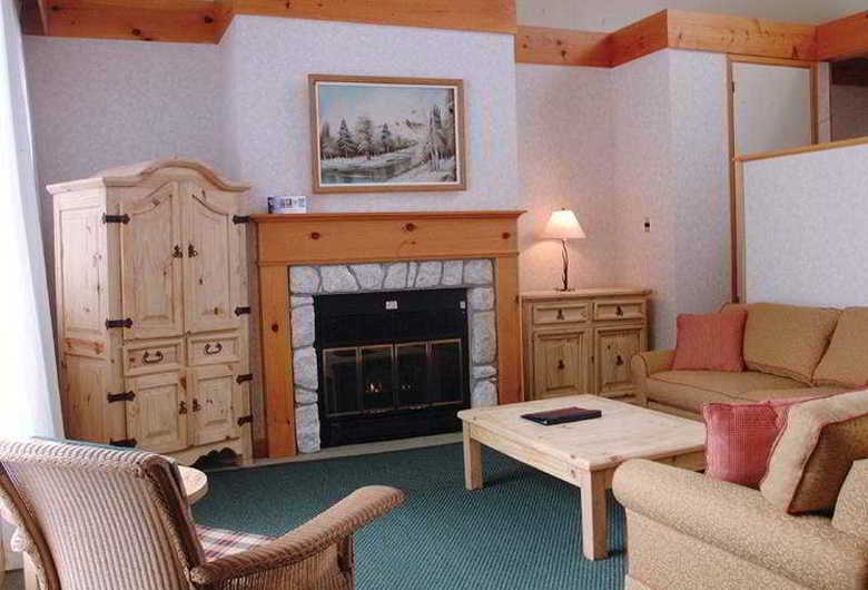 Hotel Delta Pinestone Resort - Delta Room
