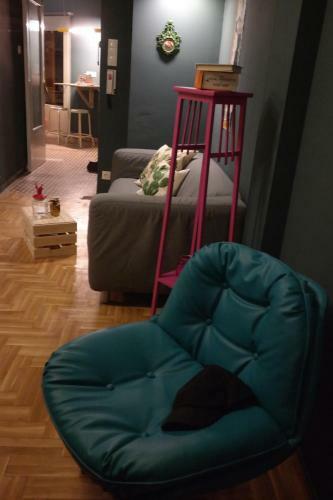 Pink Flamingo Apartment