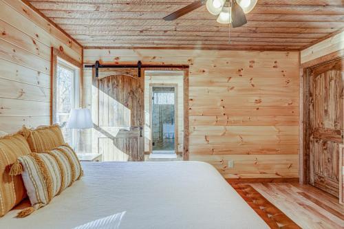 Blue Ridge Hideaway