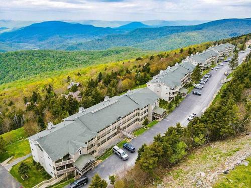 Apartamento 202d Summit - Completely Remodeled Modern Condo In Summit!