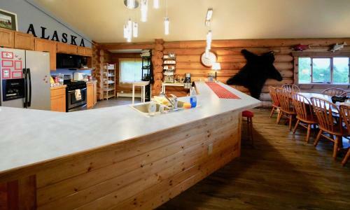Flat Fish Lodge B&B And Event Center