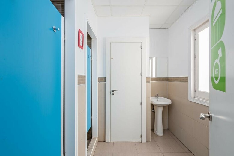 Feel Hostels City Center