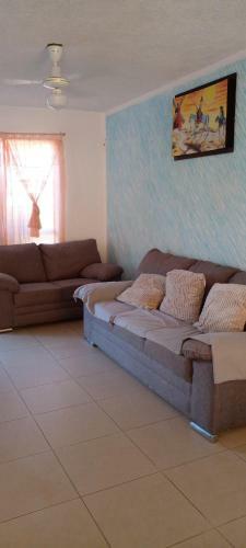 Renta de Casas En Ixtapa 44-36-98-08-16