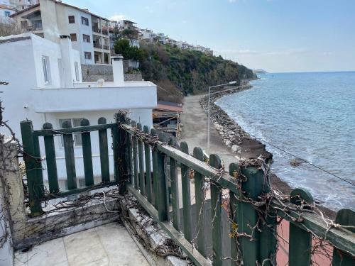 Bed & Breakfast Yali Butik Pansiyon