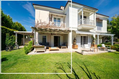 Portville Canal Side Villas 66 (3br)