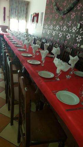 Hostal Caba�as