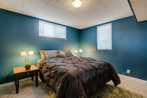 Charming Garden Level Suite With Private Entrance