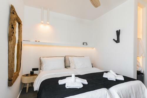 She Mykonos - Luxury Apartments