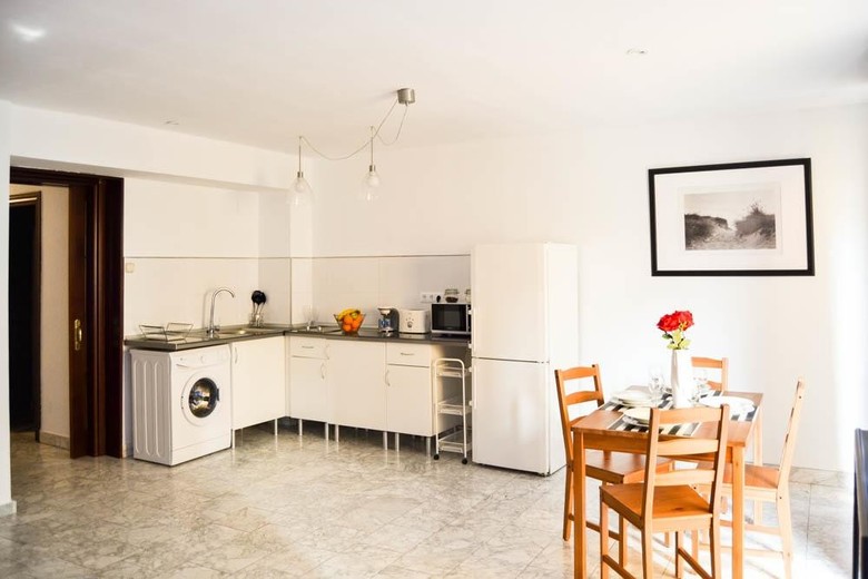 Enjoycity Malaga Apartments