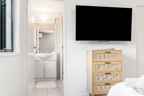 A Perfect Stay - Tallow Creek House