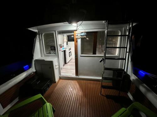 Beautiful Stay On The Water