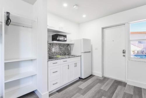Apartamento Beautiful 1 Bedroom With Pool Steps From The Beach #27