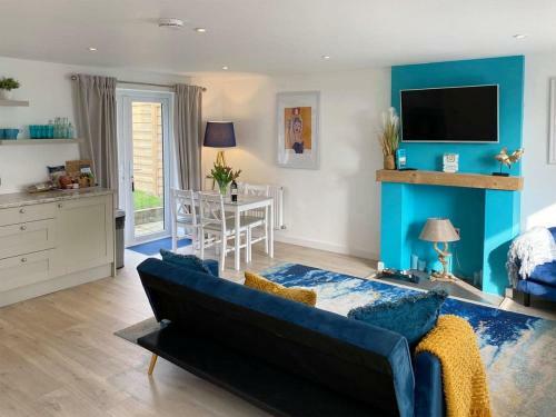 The Coastal Retreat
