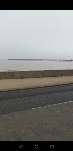 Lovely 2-bed Apartment In Walton On The Naze