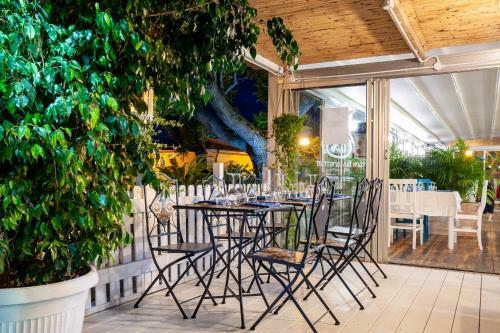 Family Driven Beach Hotel Il Porto