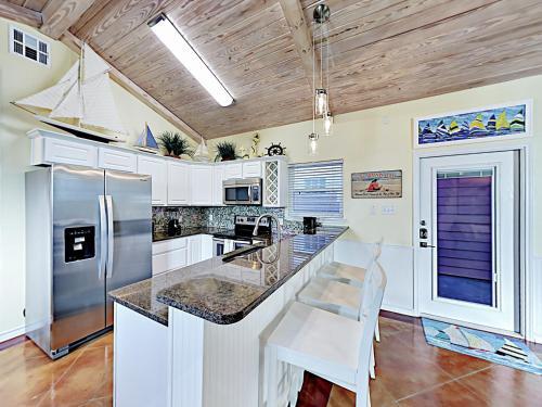 Sail Away At Pirate's Bay Unit 113