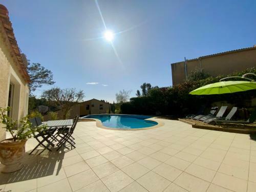 Villa Groomi La Colline - Piscine, Modernit� Et Grands Espaces