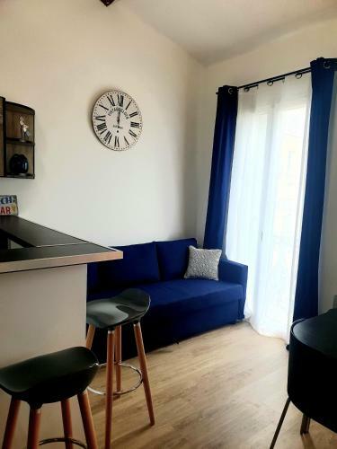 Apartamento Petit Bijou Perch� Au C?ur de S�te
