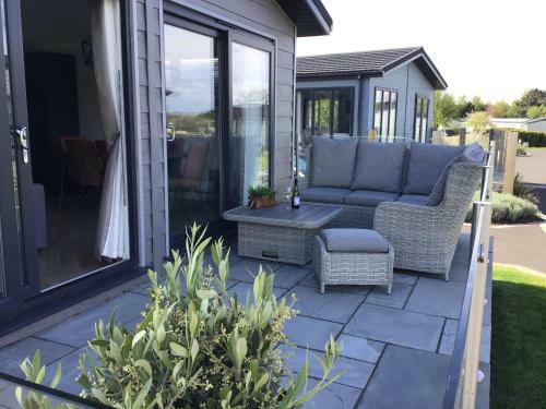 Villa Alde Lodge Aldeburgh Air Manage Suffolk