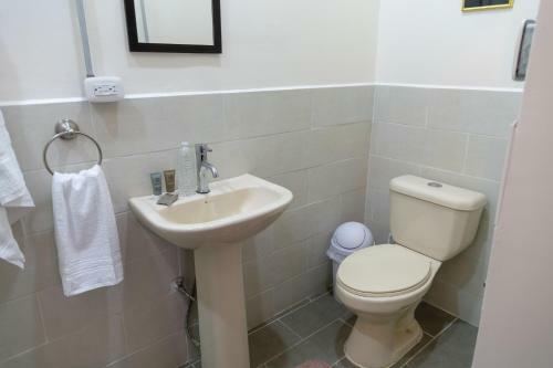 Bed & Breakfast Alice Y Juancito Boutique Hotel