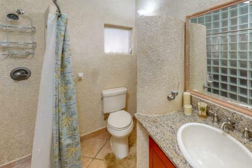 Hotel Coral Sand 10, West Bay Beach