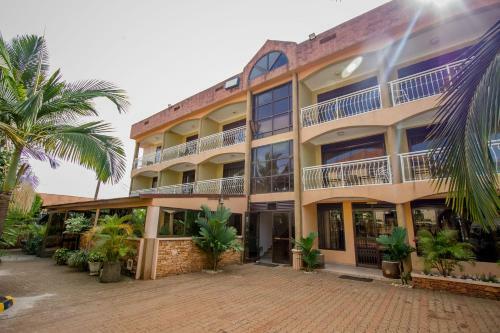 Hotel Crystal Suites & Apartments