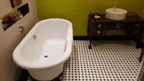 Hostal Dias Guest House
