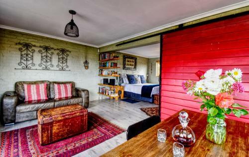 Golden View Luxury Self Catering