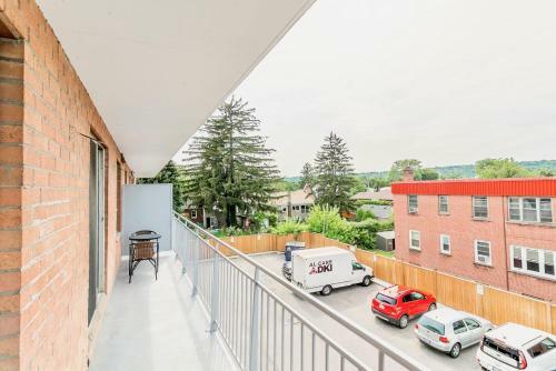 Apartamento Spacious 2br Apt With King Bed - Near Dt Hamilton!
