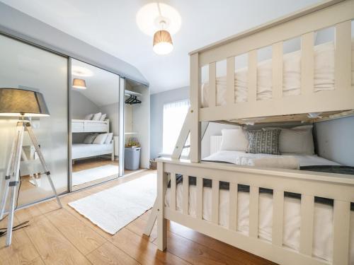 Pass The Keys Fab 2br Home City Centre Local Belfast Feel