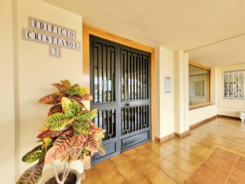 Sunbeach Apartment