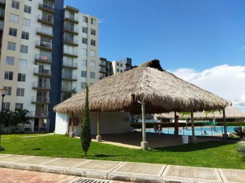 Apartamento Apto Primer Piso Frente A Piscina