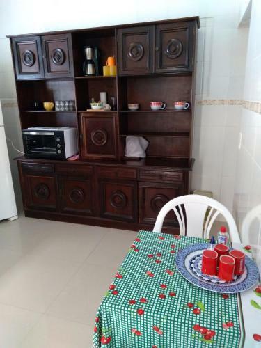 Quarto Casa C/ Piscina/churrasq.1198389x2325