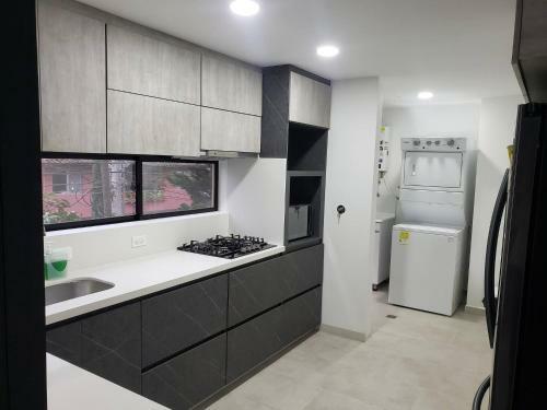 Apartamento Lujoso Piso Espacioso Con Jacuzzi -terraza Privada