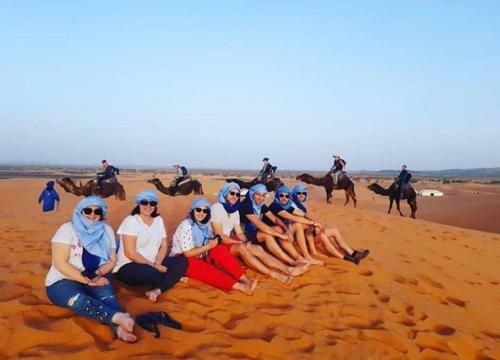 Night Desert Luxury Camp