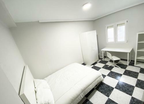 Apartamento Mart�nez Campos (Playa La Caleta)