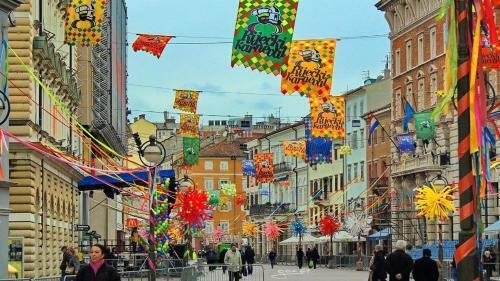 Apartment 4 Four