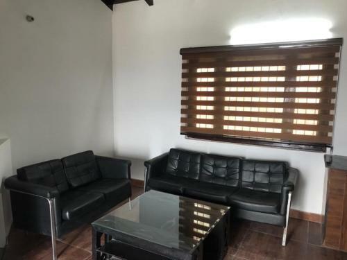 Villa Sky Touch Cottage And Stays