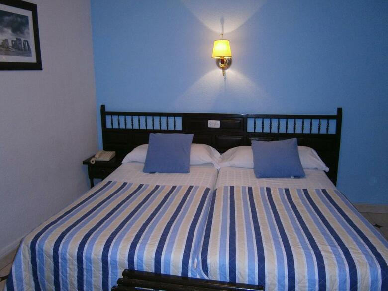 Hostal Residencia Avenida