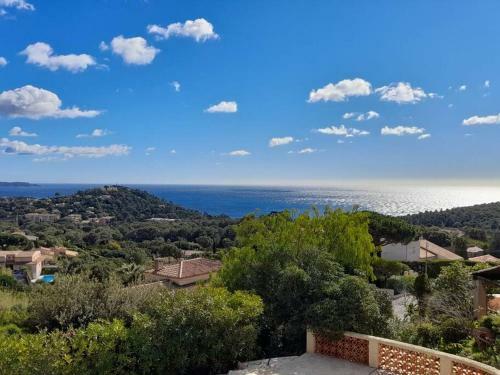 Villa New: Panoramic View At Gulf de Saint Tropez