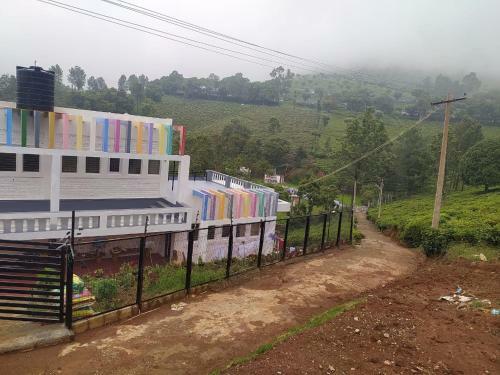 Hotel Rainbow Cottage And Farms