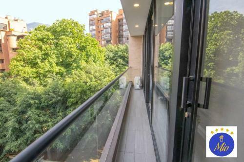 Apartamento Hotel Class Suites ? Poblado, Pool Balcony View 2 Bed Rooms AC Netflix