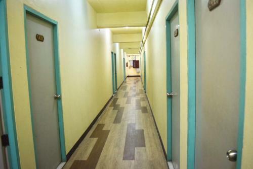 Hostal Smile Court