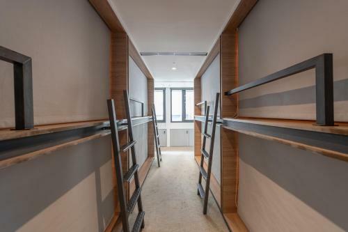 Albergue Bouti City Capsule Inn