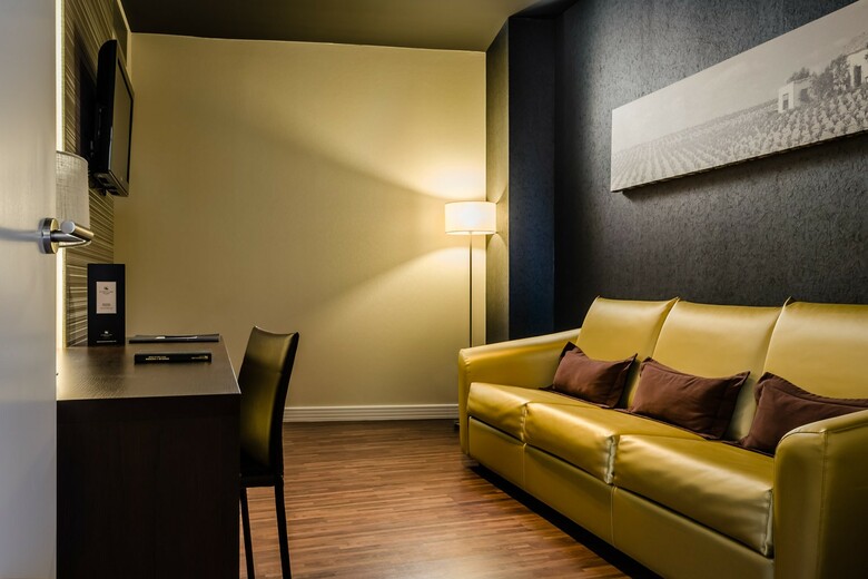 Hotel Eurostars Asta Regia